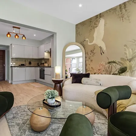 Appartamento Luxury Retreat Sleep 8 Flat, London